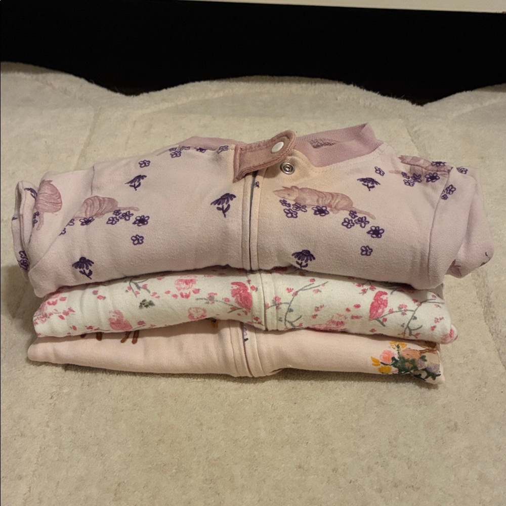 Lot of 3 Burts Bee Baby pajamas